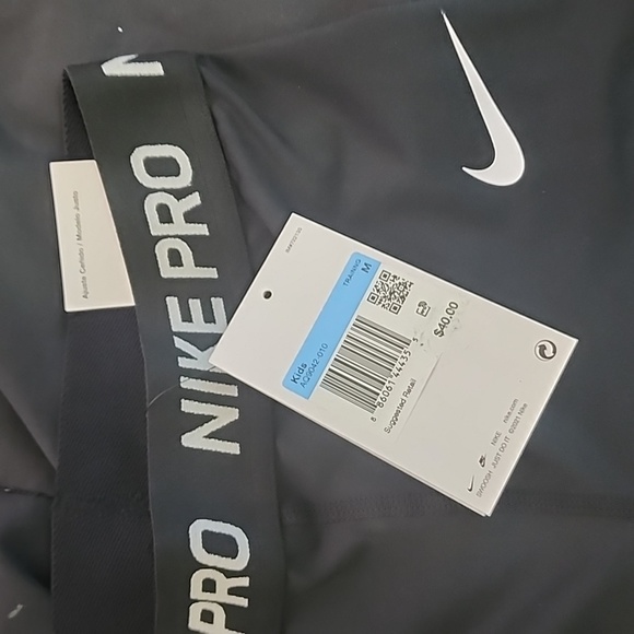 Nike Pro Leggings - Picture 2 of 3
